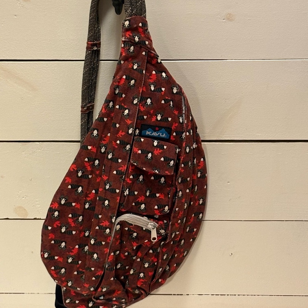 Kavu Red and Black Raccoon rope bag